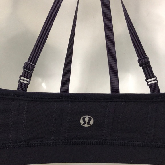 Lululemon sports bra - Picture 4 of 7